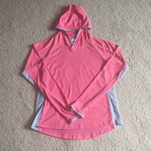 Lightweight, hooded running shirt